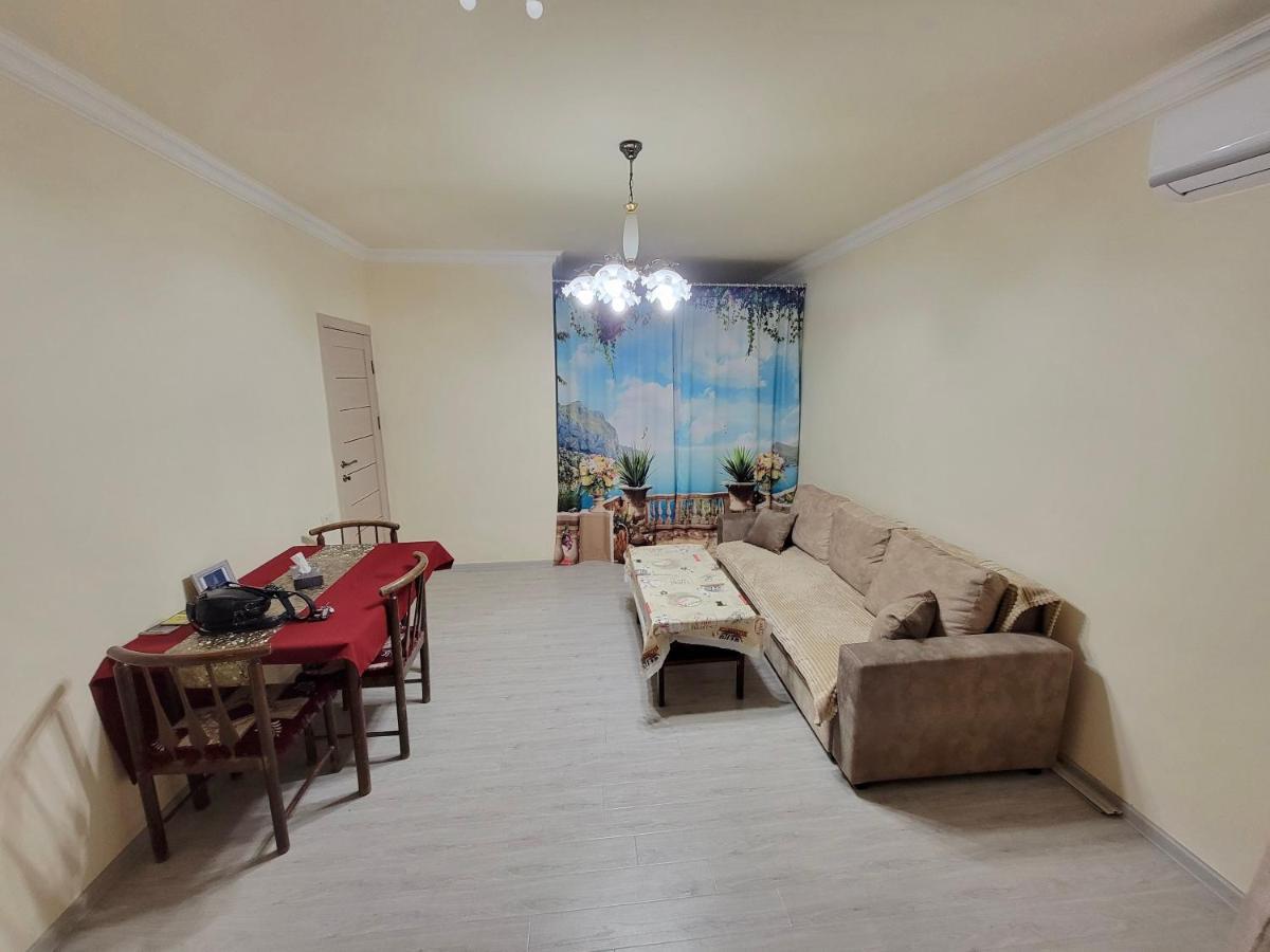 Sunny Close To Erebuni Mall Apartment