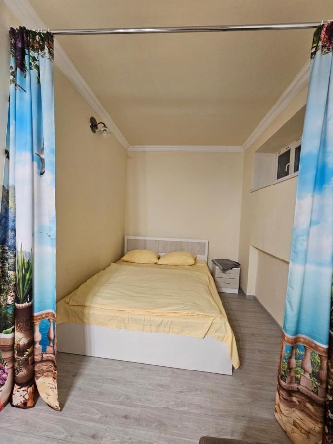 Sunny Close To Erebuni Mall * Yerevan